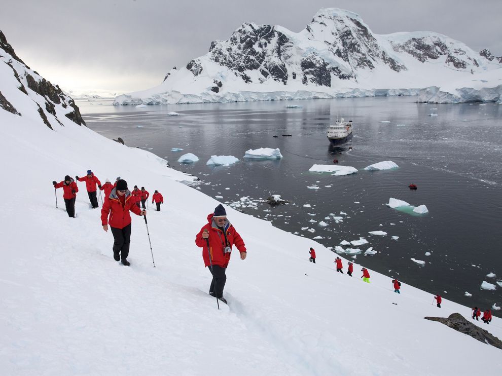 Antarctica hicking